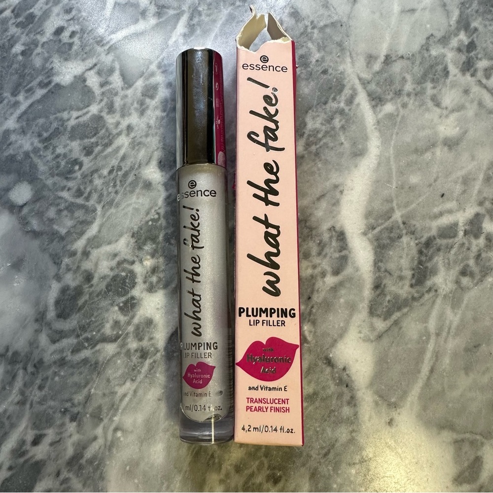 New‎ Essence Plumping Lip Filler